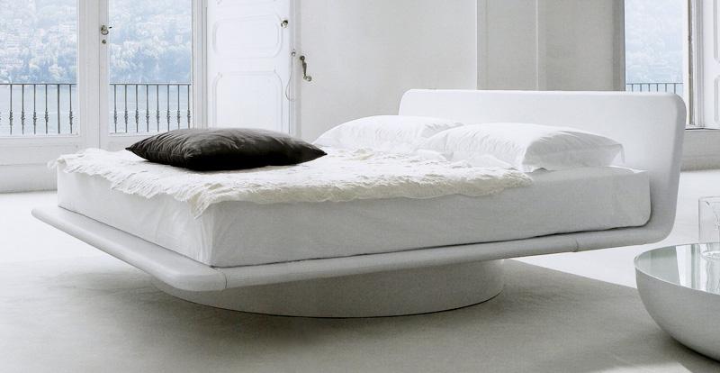Купить Кровать GIOTTO LGFQ Bonaldo в магазине итальянской мебели Irice home