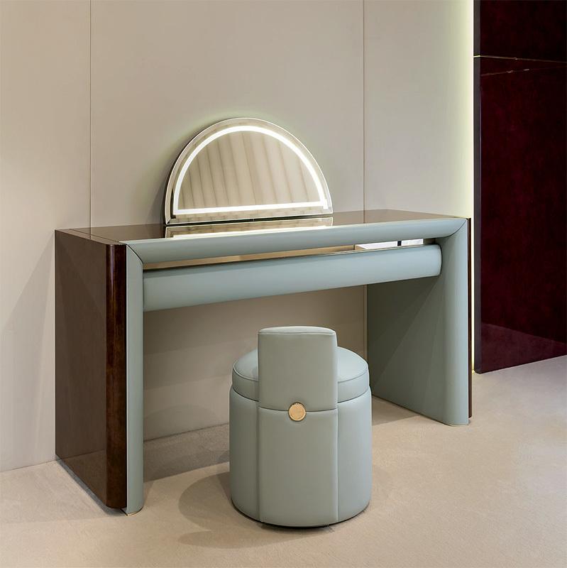 Купить Туалетный столик Z743L Turri в магазине итальянской мебели Irice home