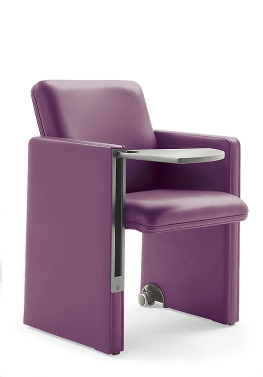 Купить Кресло THF Poltrona Frau в магазине итальянской мебели Irice home