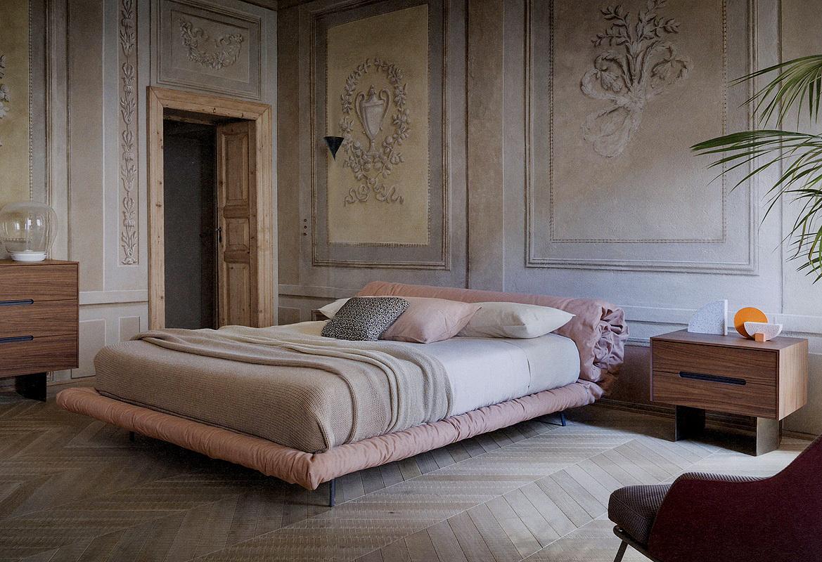 Купить Кровать BLANKET LBN6 Bonaldo в магазине итальянской мебели Irice home