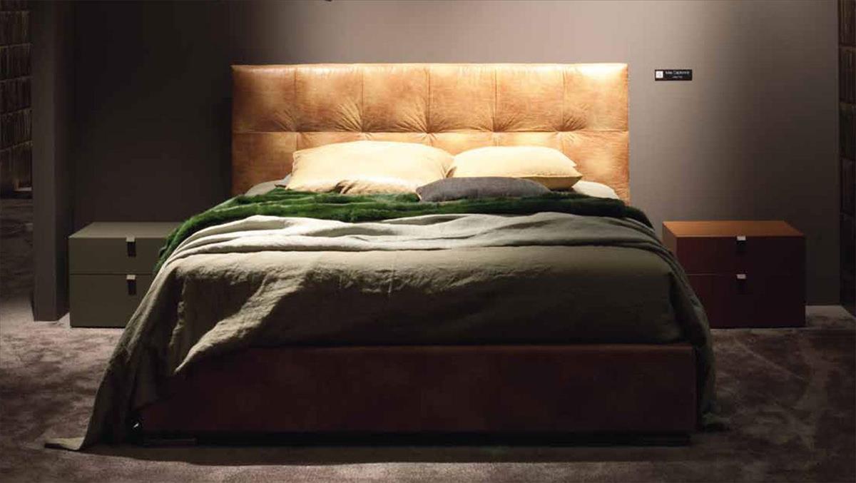 Купить Кровать MAX CAPITONNE BASSO 18B16558C Twils в магазине итальянской мебели Irice home