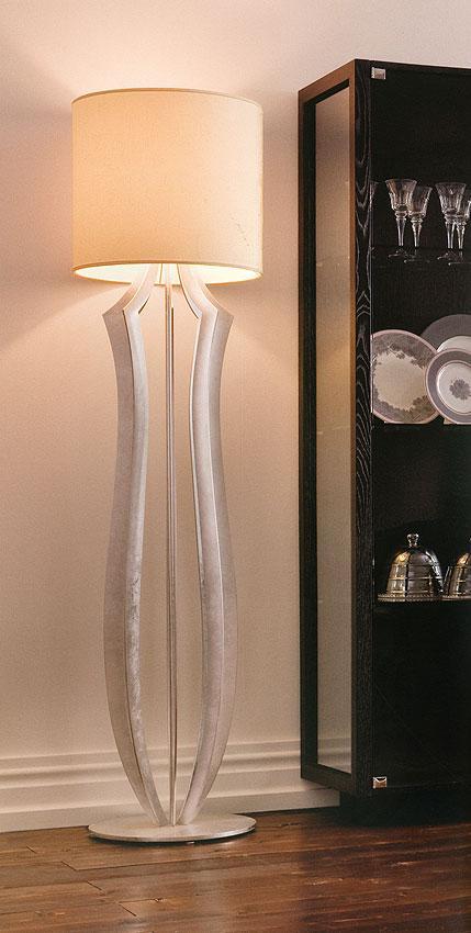 Купить Напольная лампа BLADE CL434 Ego zeroventiquattro в магазине итальянской мебели Irice home