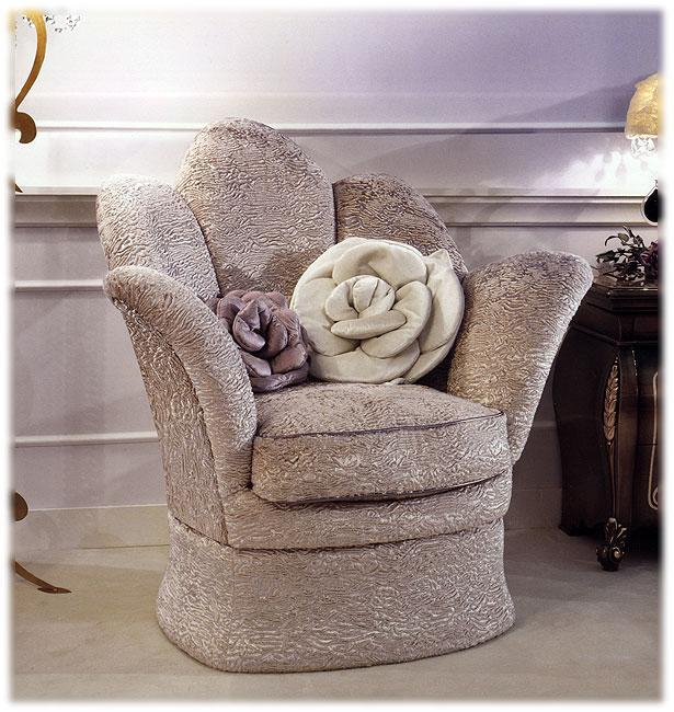 Купить Кресло LILIUM LILIUM-poltrona BM Style в магазине итальянской мебели Irice home