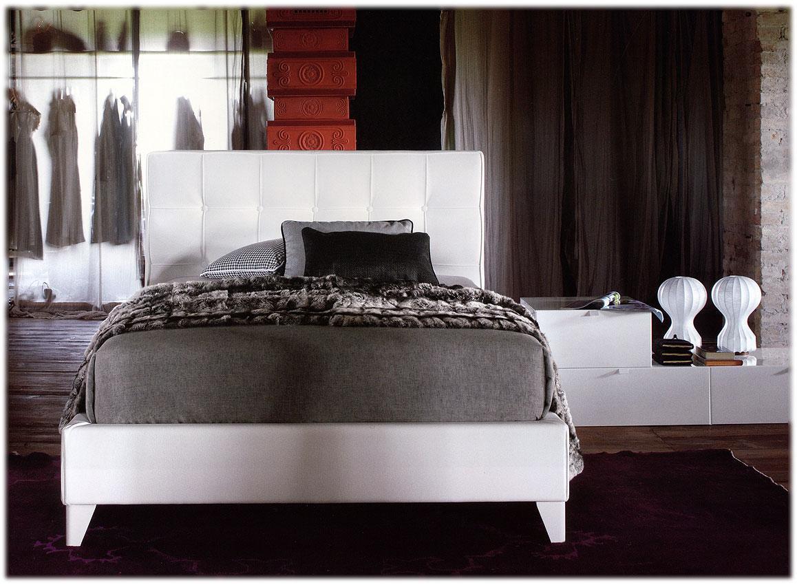 Купить Кровать MAX CAPITONNE BASSO 18B12555C + KBT500125 Twils в магазине итальянской мебели Irice home