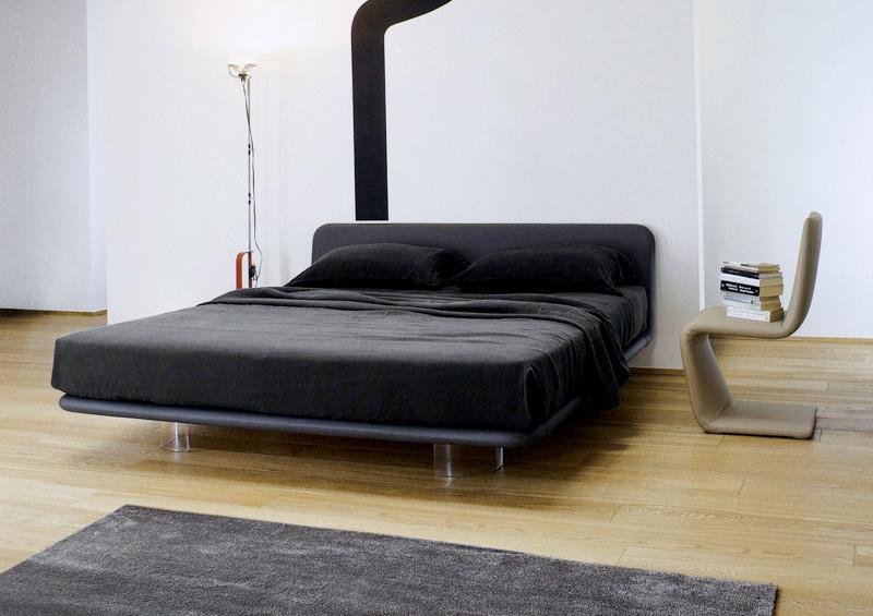 Купить Кровать GIOTTO AIR LGAQ Bonaldo в магазине итальянской мебели Irice home