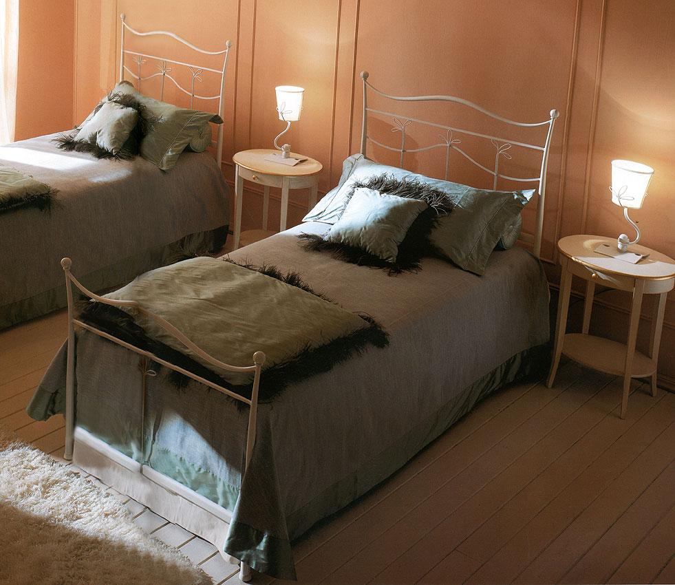Купить Кровать Dolly 872 Cortezari в магазине итальянской мебели Irice home