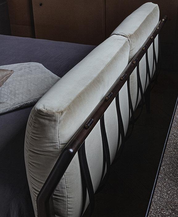 Купить Кровать INDIGO 2018 Selva в магазине итальянской мебели Irice home фото №2